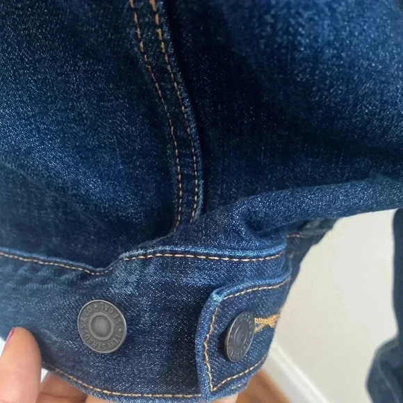 VERY RARE Levi’s Oakland (Vegas) Raiders Dark Denim Jean Jacket Size Large - Picture 6 of 14